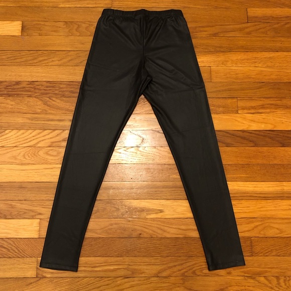 Faux Leather Leggings - Picture 3 of 10